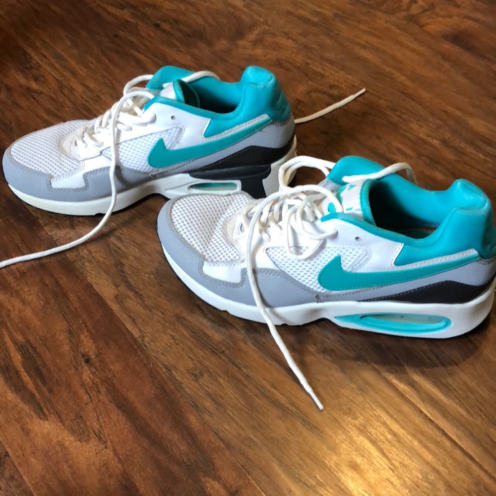 Nike air max